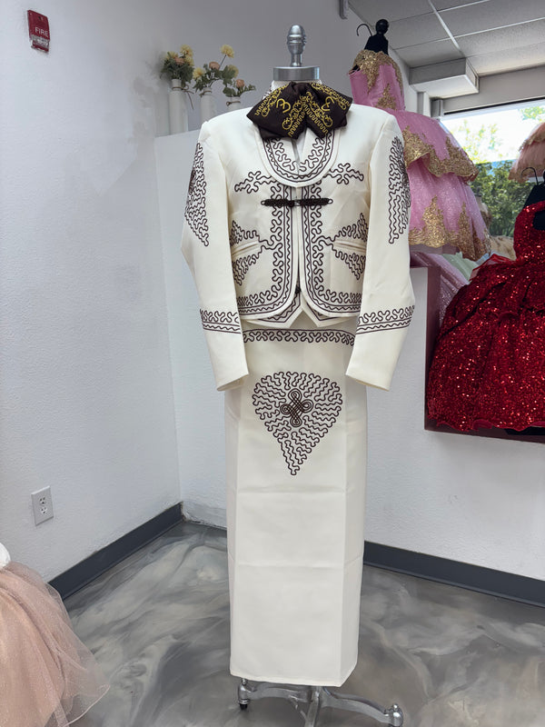 Traje Charro Crema/Cafe Mujere Economico — Charro suit Sacramento CA — Boutique Moroleon