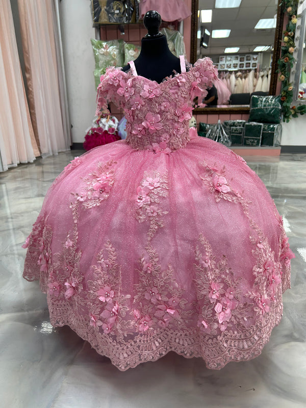 Mini Quince Vestido Rosita — girls quinceañera dress at Boutique Moroleón Sacramento
