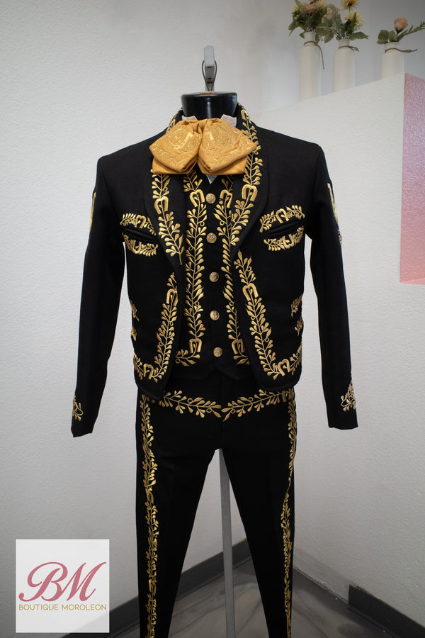 Classic Charro Suit Black with Gold — Charro suit Sacramento CA — Boutique Moroleon