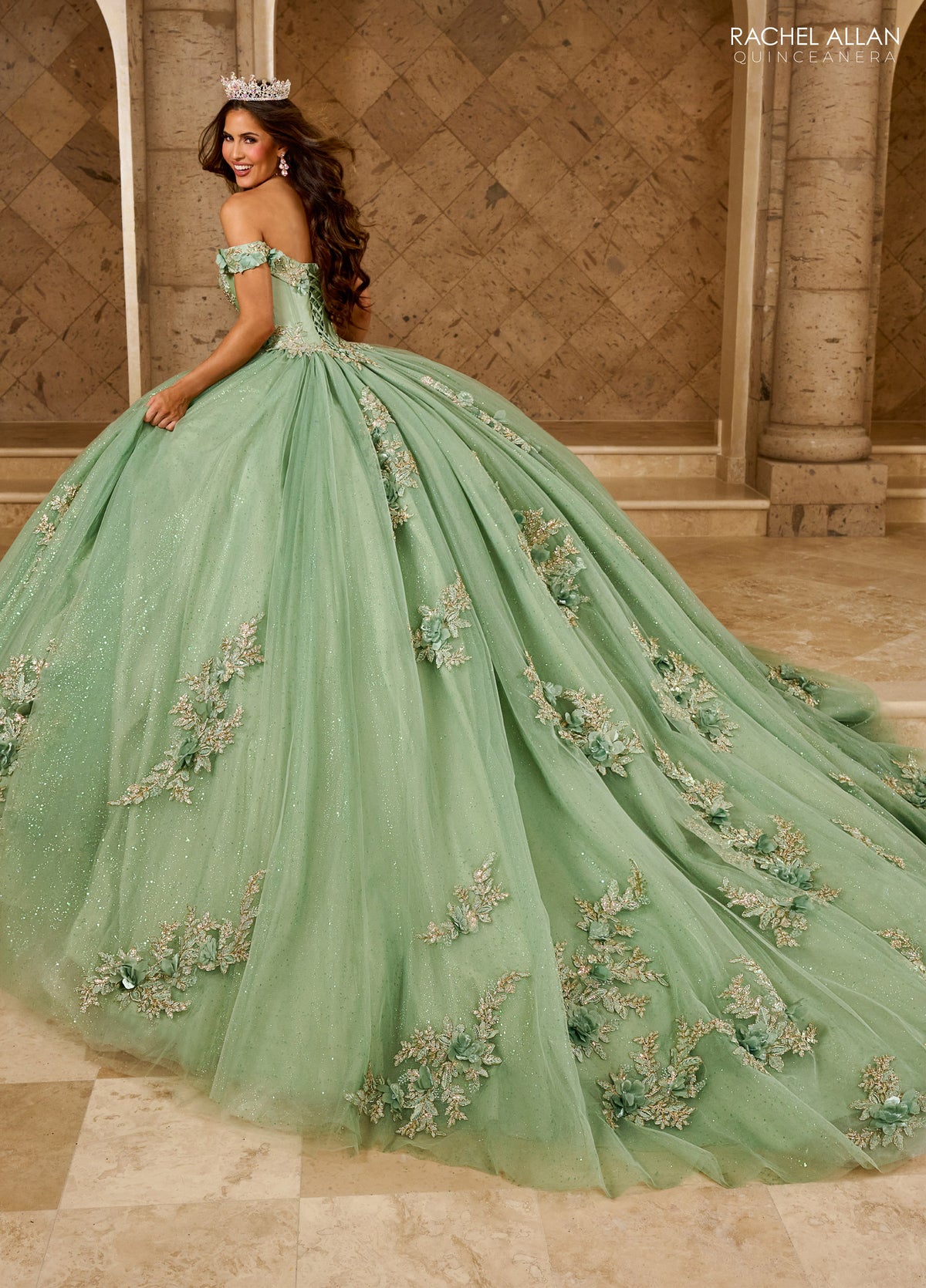 La Reina RQ2210
