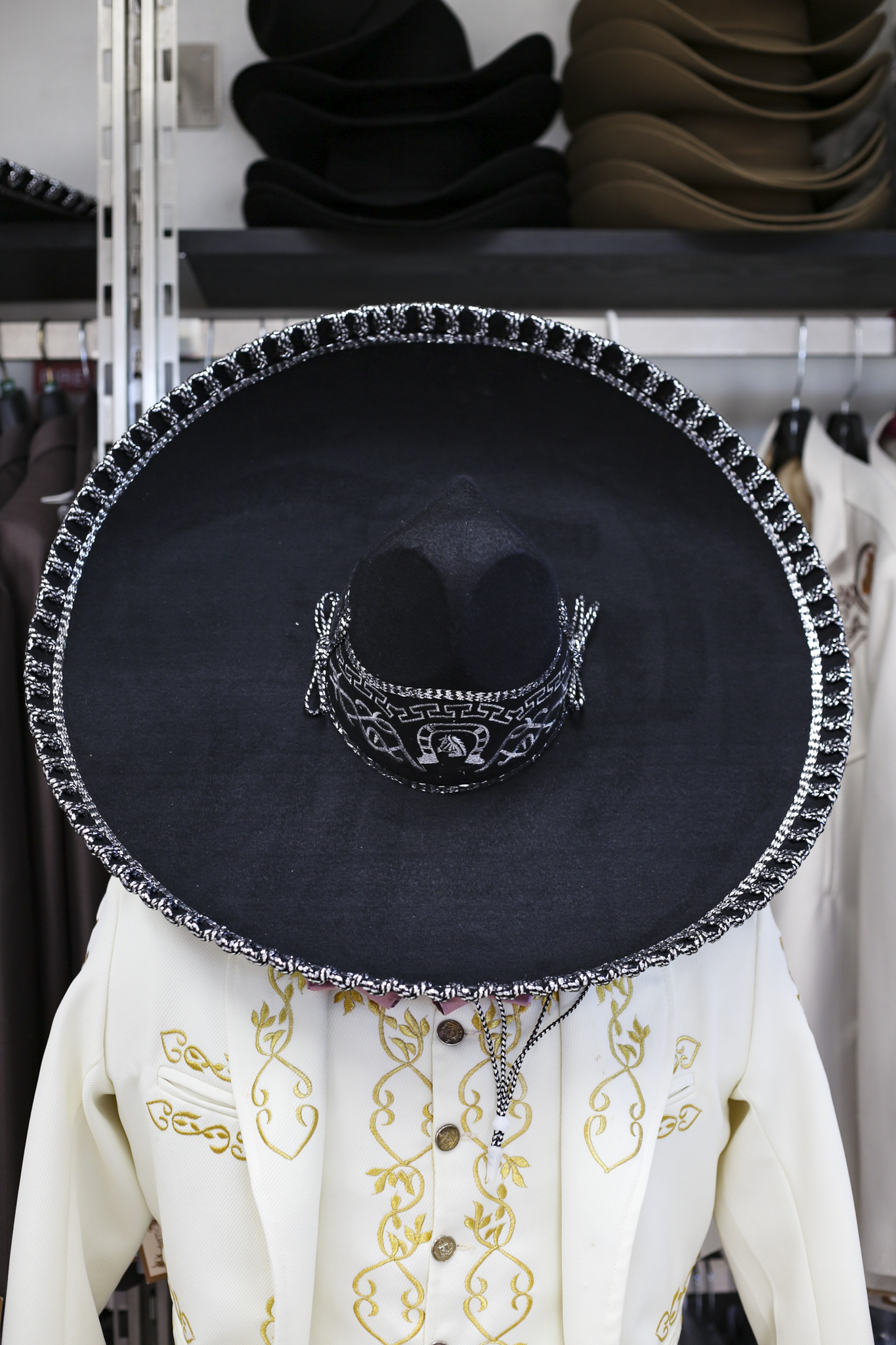 Economic Sombrero Charro