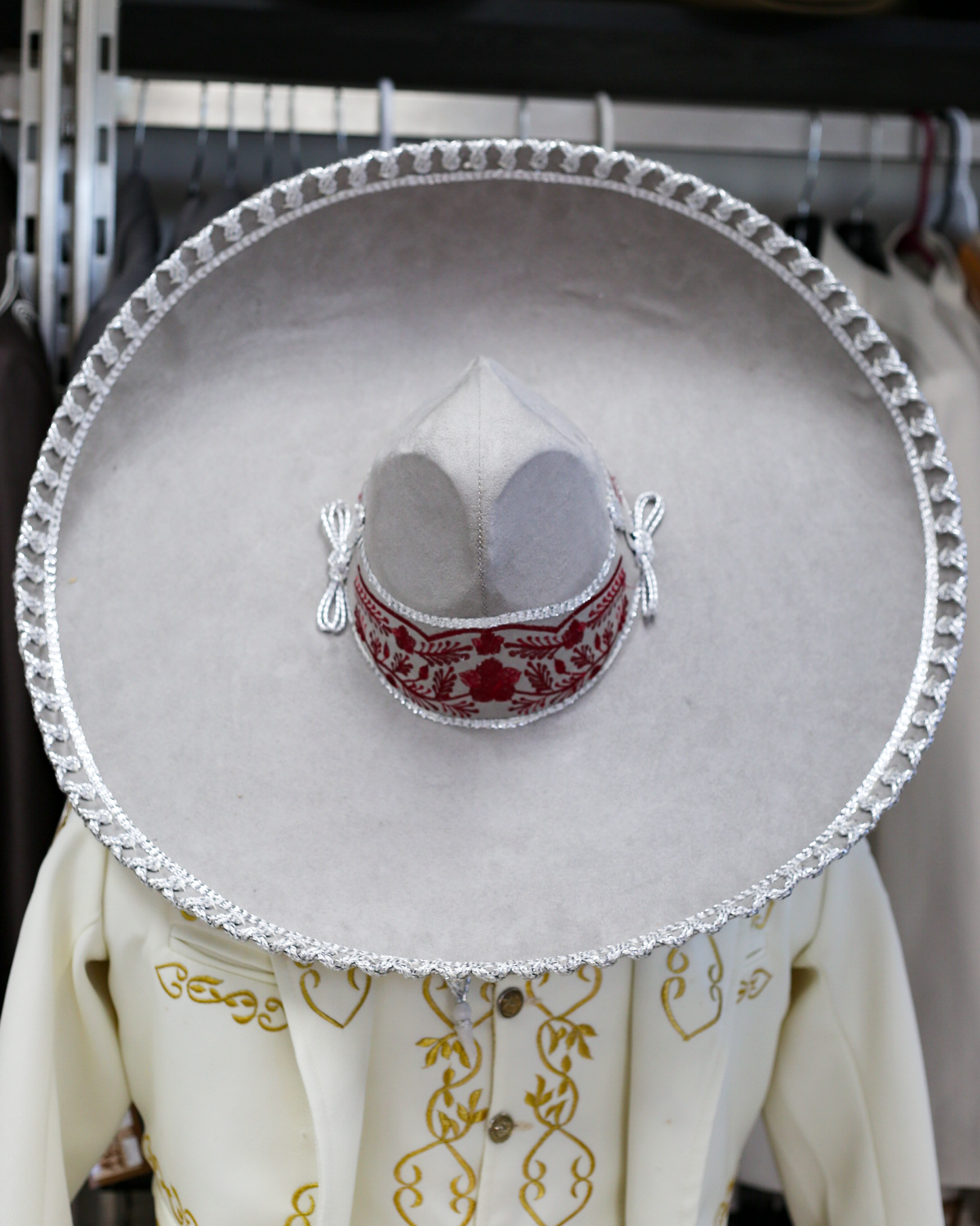 Economic Sombrero Charro