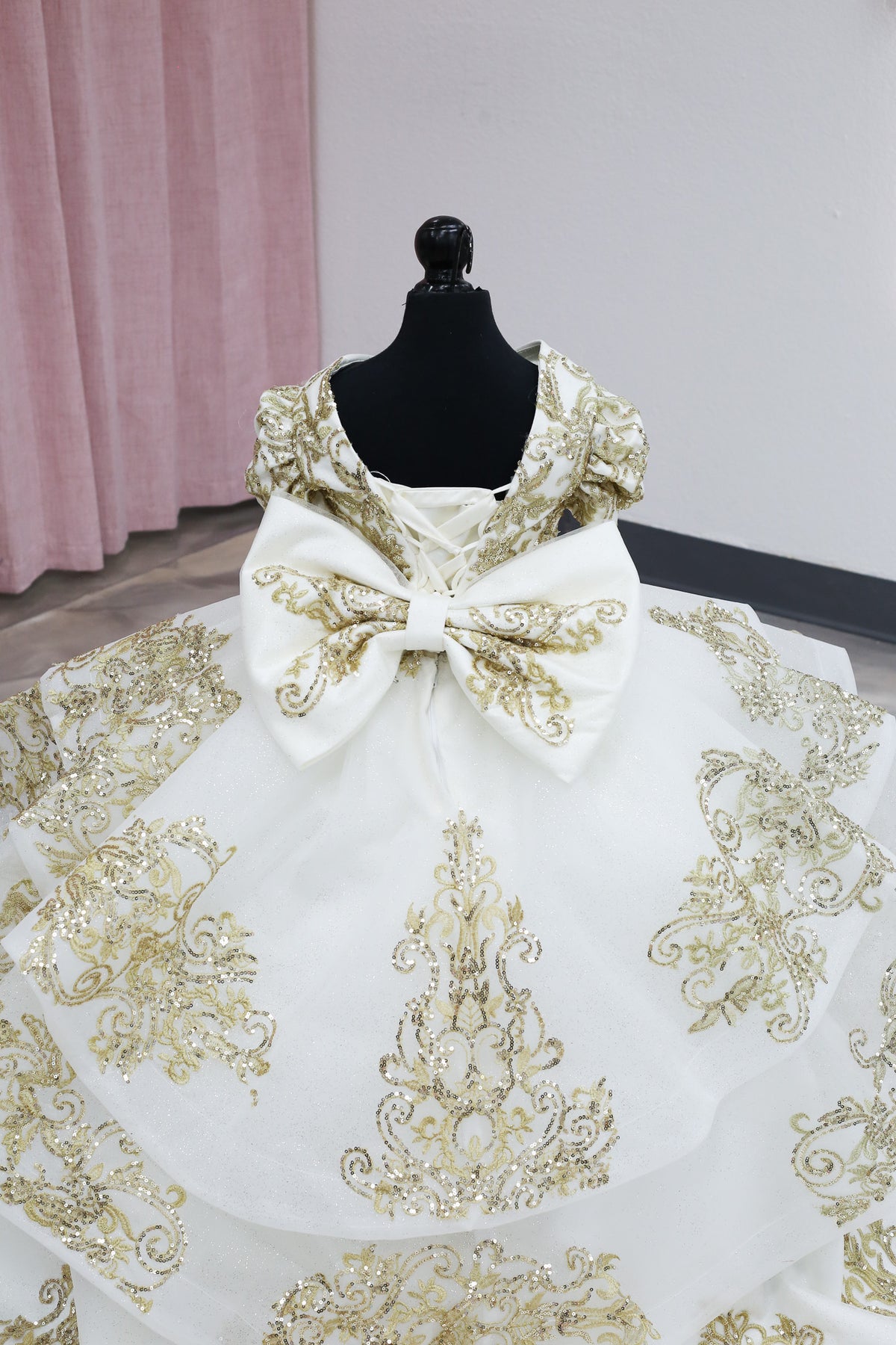 Ivory &amp; Gold Royal Mini Quinceañera Gown