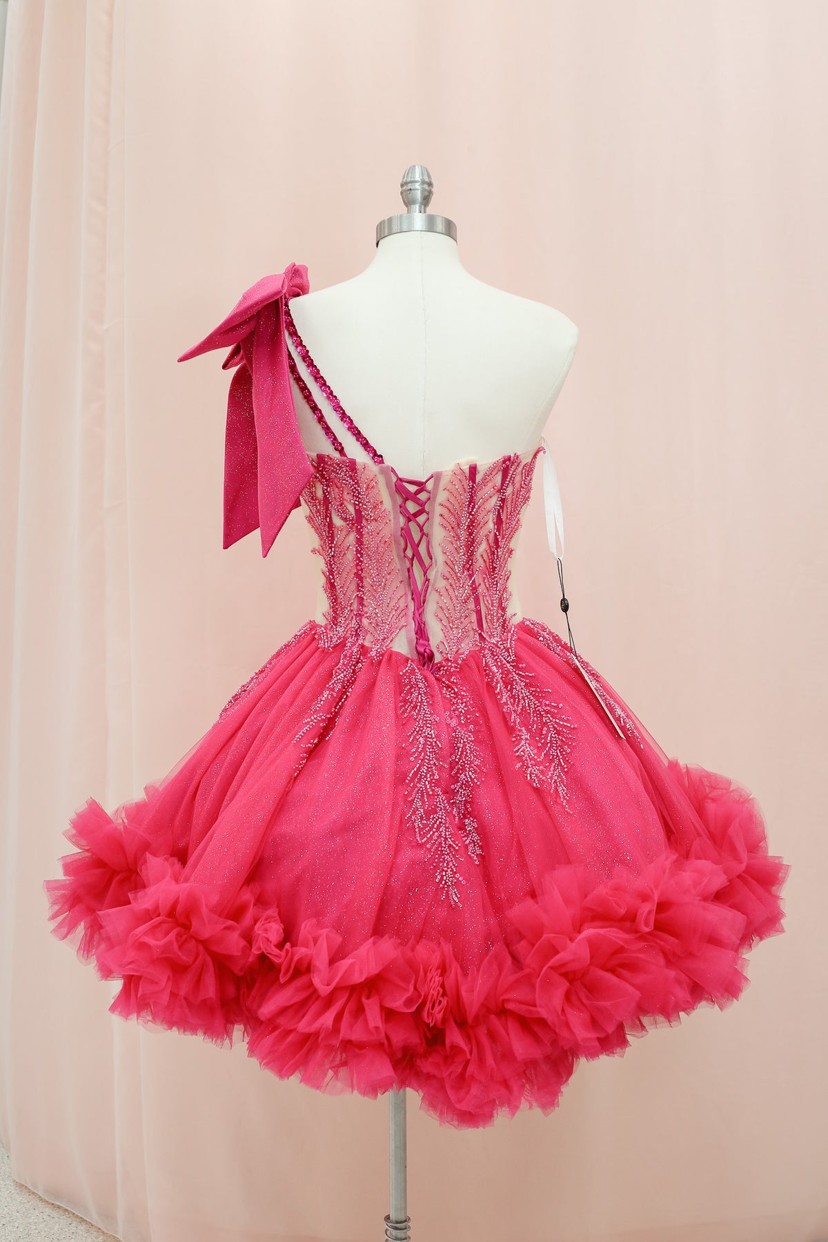 BM1-02 Fuchsia Sparkle Baile Sorpresa Dress