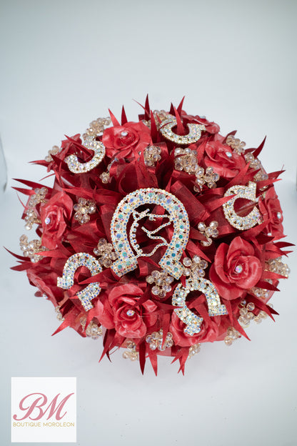 Quinceañera Ramo Burgundy Herradura