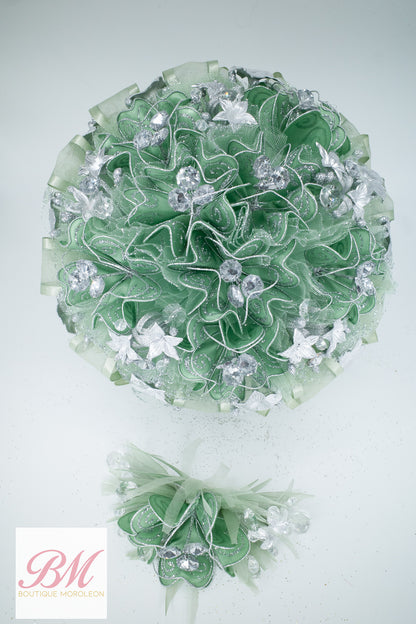 Quinceañera Ramo Sage/Silver