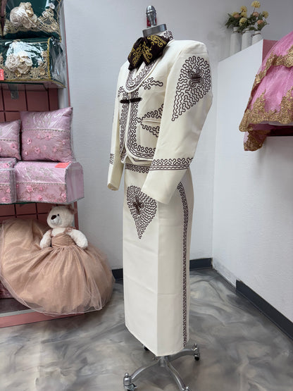 Traje Charro Crema/Cafe Mujere Economico