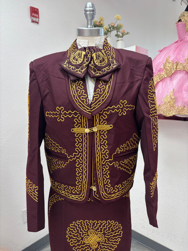 Traje Charro Burgandy/Oro Mujer Economico — alternate view — Boutique Moroleon Sacramento