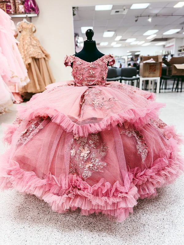 Rose Garden Bow Mini Quinceañera Gown — girls quinceañera dress at Boutique Moroleón Sacramento