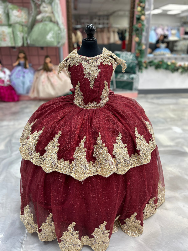 Mini Burgundy Quince Dress — girls quinceañera dress at Boutique Moroleón Sacramento