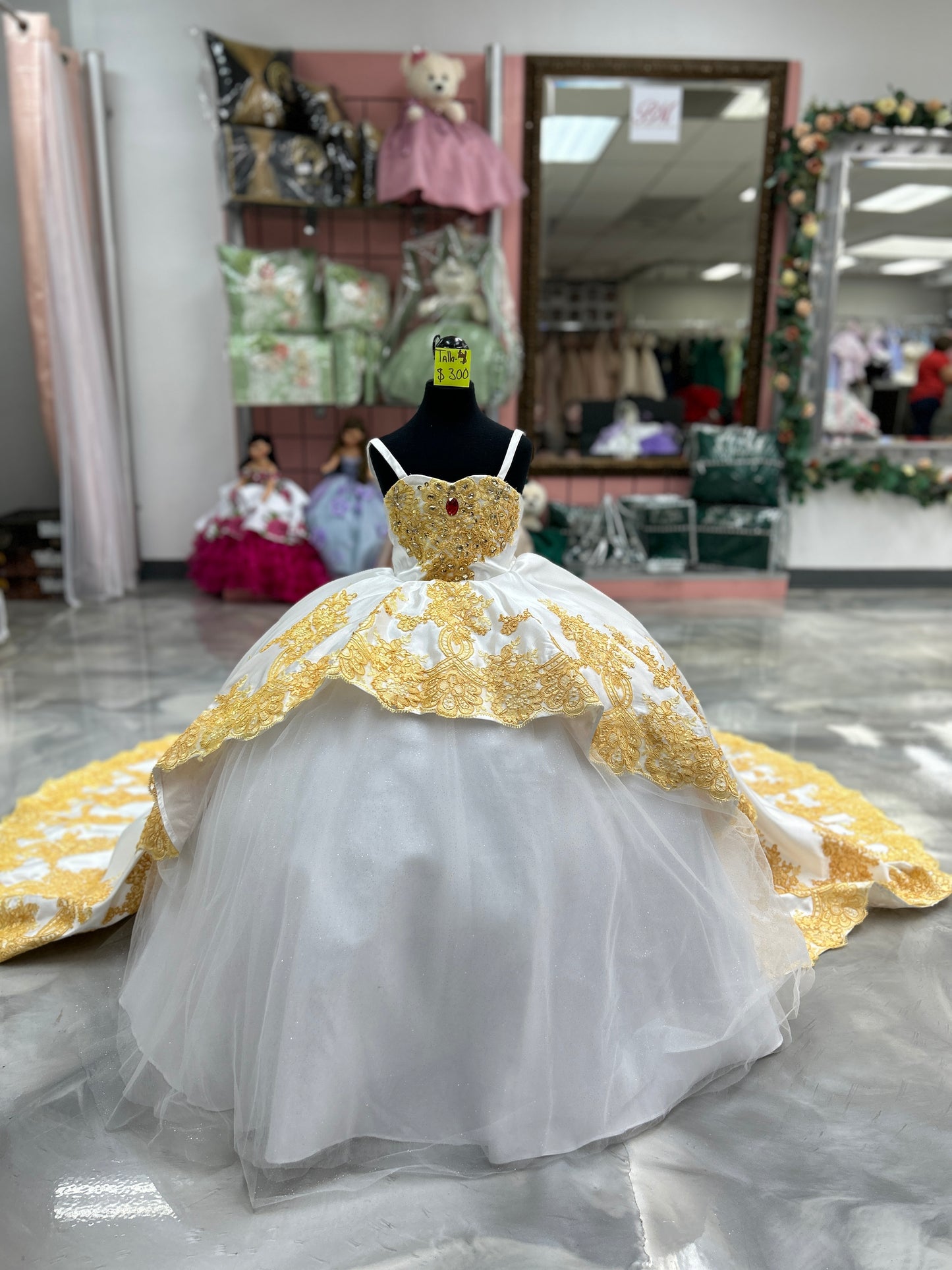 Vestido Mini Quinceañera