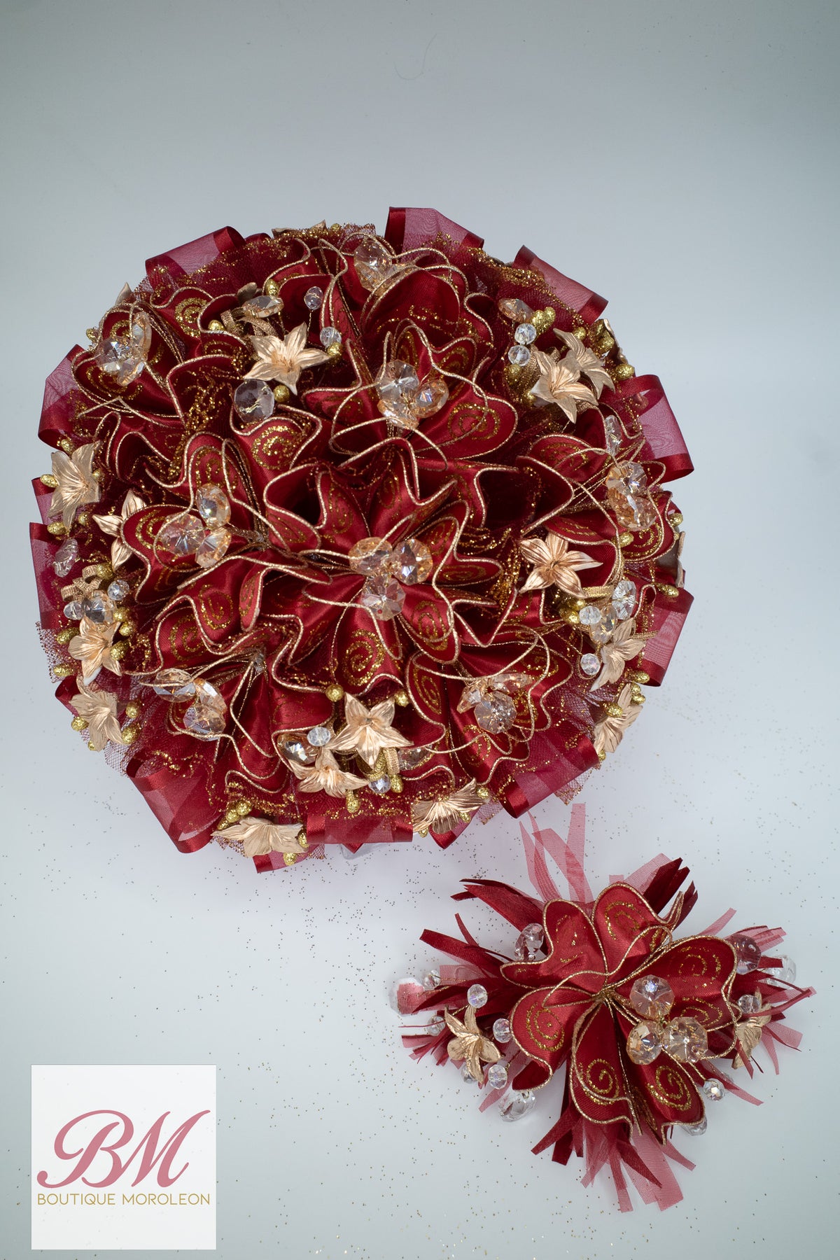 Classic Quinceañera Ramo Wine/Gold – Boutique Moroleon