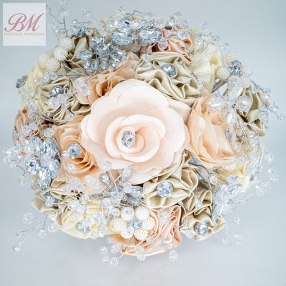 Quinceañera Ramo Silver/Champagne