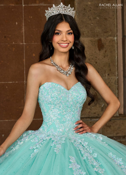 Carmina RQ1131