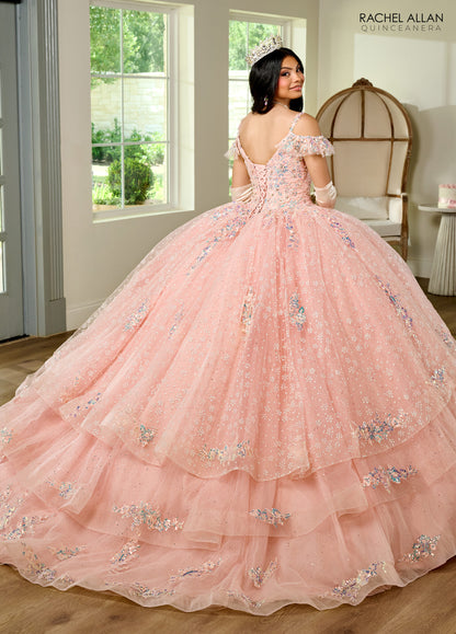 Carmina RQ1136