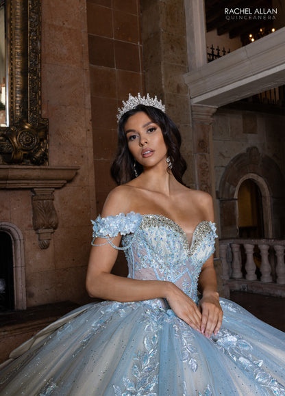 Carmina RQ1166