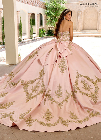 La Reina RQ2217