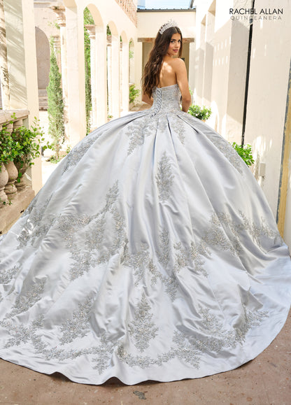 La Reina RQ2217