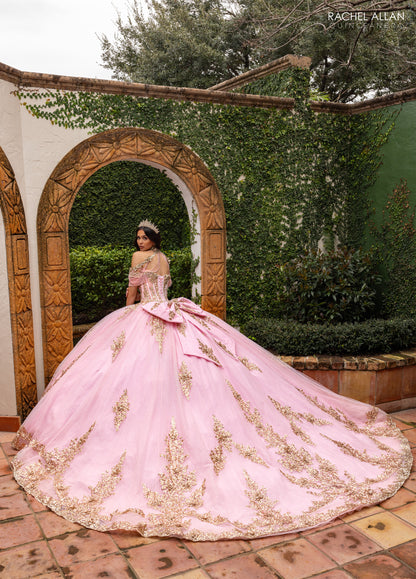 La Reina RQ2225