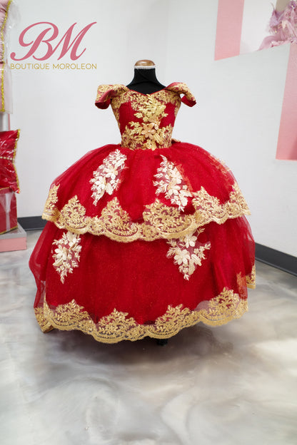 boutique red dress Mini Quince Dress Rojo con Oro