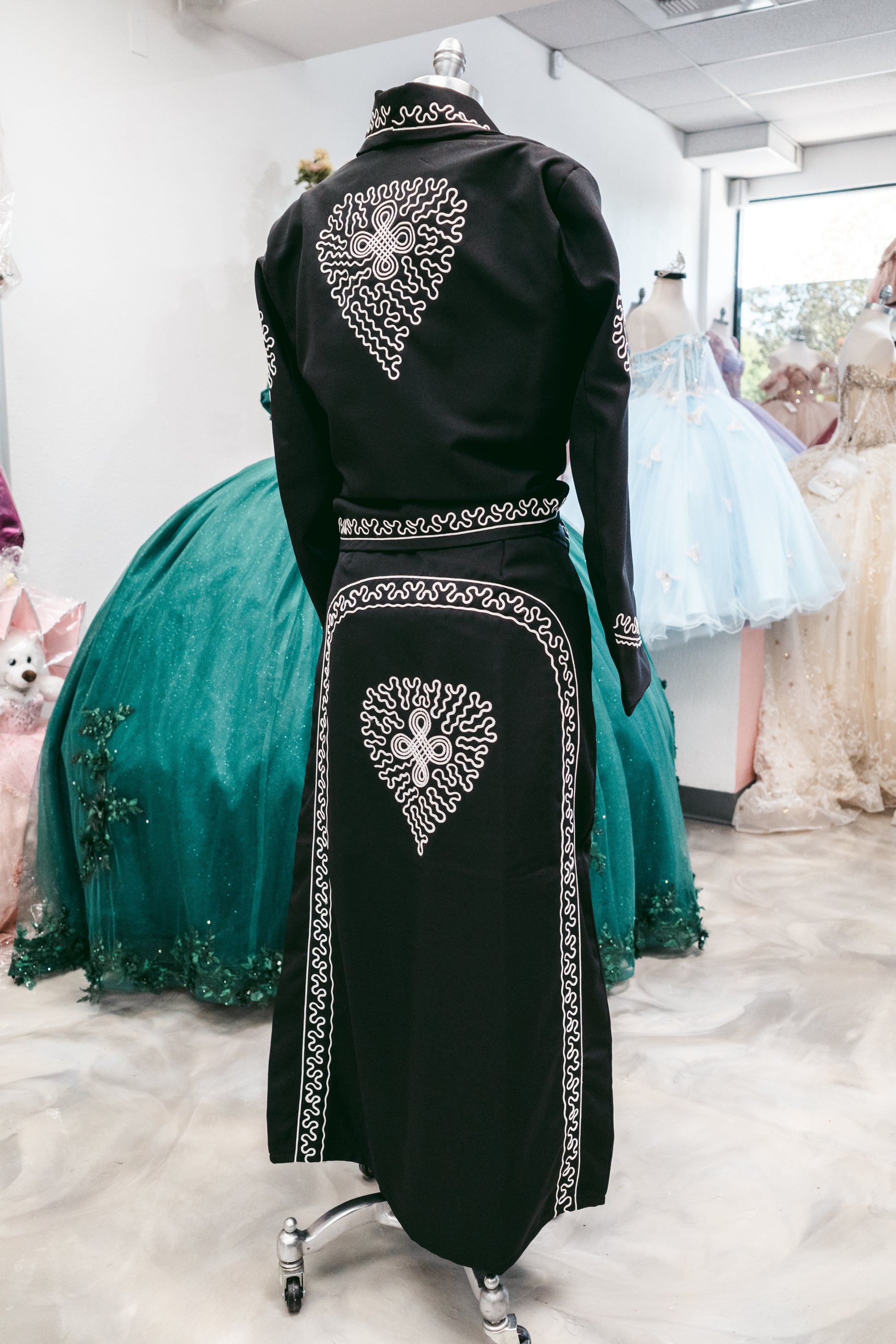 Outfit Charro Mujer Traje De Charro Mujer – Boutique Moroleon